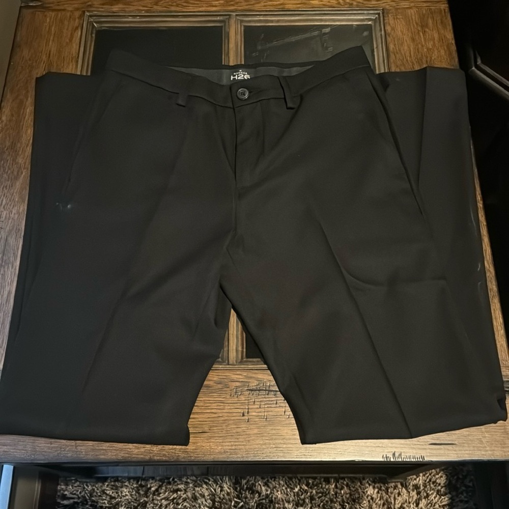 Haggard H26 Men’s Black‎ Dress Pants. 30x32.